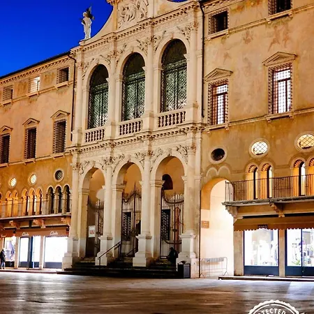 Liberty Dream, Fascino A Tatil Evi Vicenza