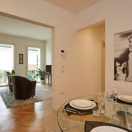 Liberty Dream, Fascino A Tatil Evi Vicenza