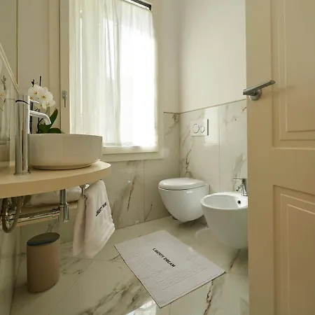 Liberty Dream, Fascino A Tatil Evi *